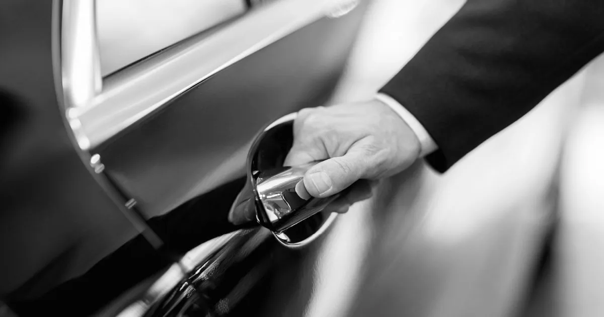 Alquiler de coches con conductor Alquiler de coches con conductor